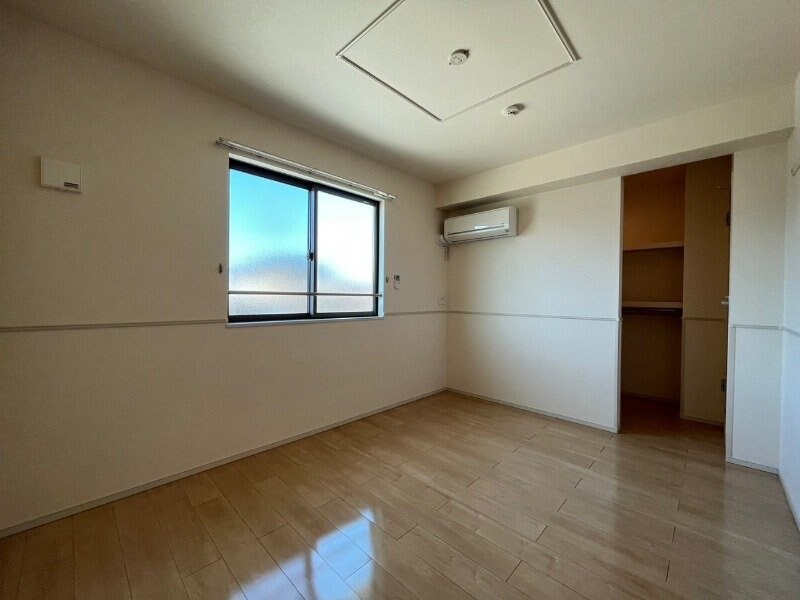 物件内観写真8　(反転タイプ参考写真)