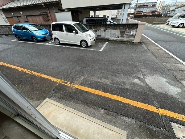 バルコニー(別棟の写真です)