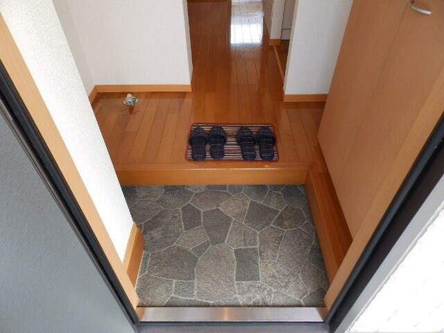 物件内観写真6　(同タイプの部屋写真です。)