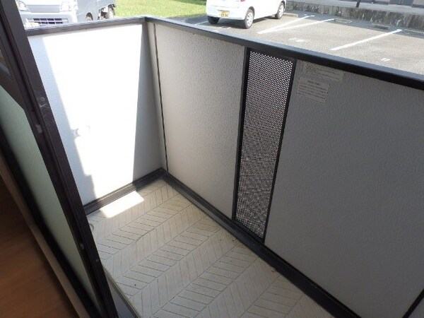 バルコニー(同タイプの部屋写真です。)