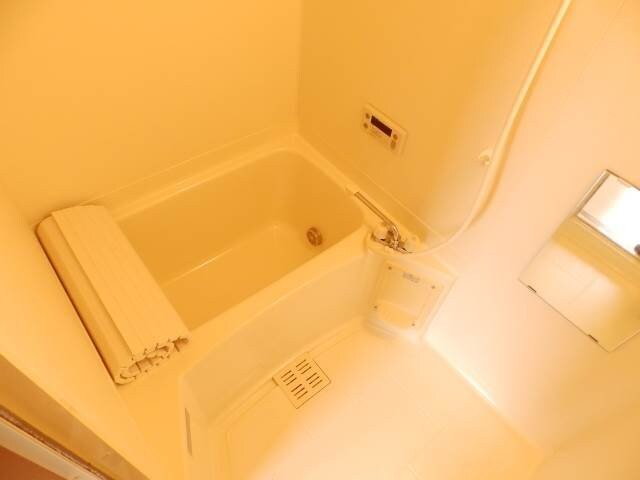 物件内観写真8　(別部屋同型タイプです。)