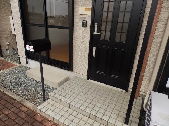 物件内観写真15　(別部屋同型タイプです。)