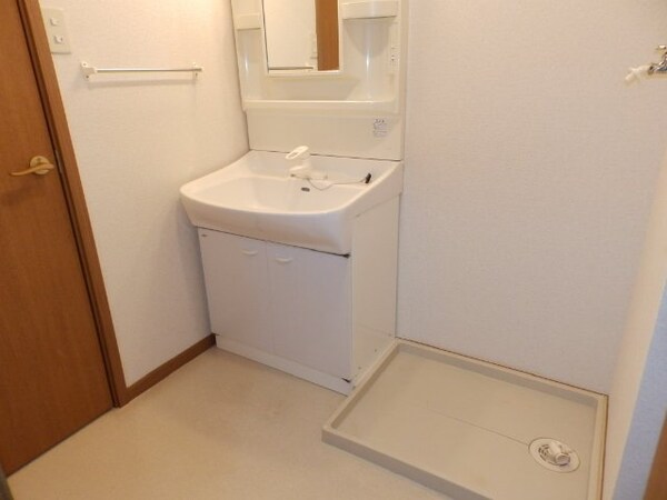 洗面所(同タイプの部屋写真です。)