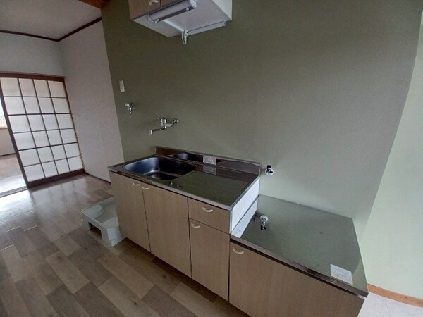 キッチン(別部屋参考写真です)