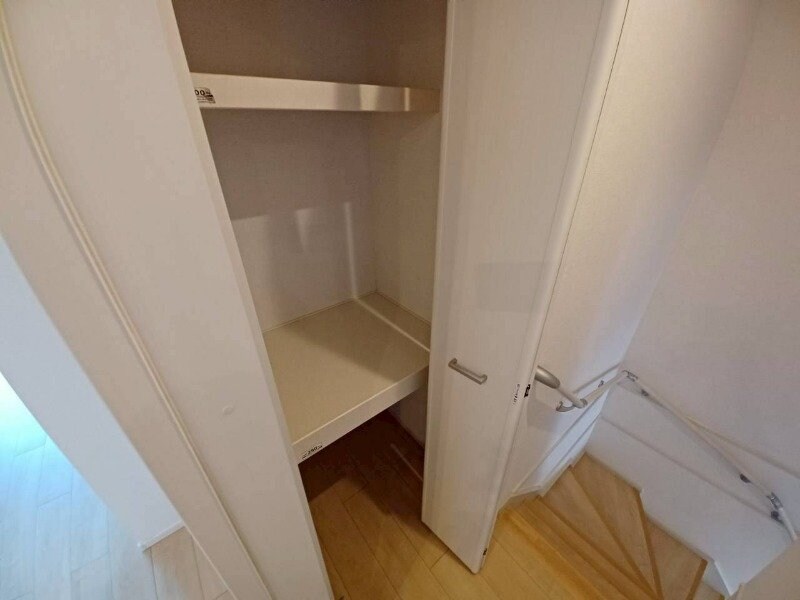 物件内観写真18　(同型参考写真)