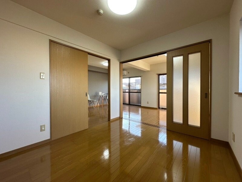 物件内観写真11　(同型参考写真)