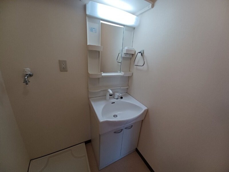 物件内観写真11　(同型参考写真)