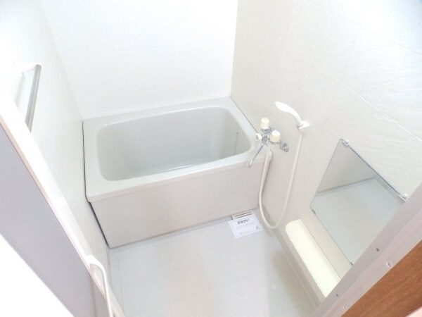 バス／シャワールーム等(同物件別部屋のお写真です。)