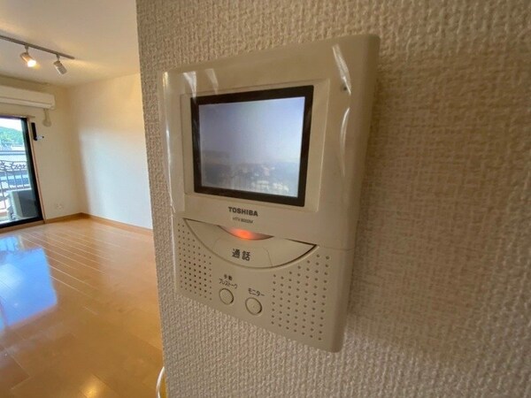 セキュリティ(同物件の別部屋写真です。)