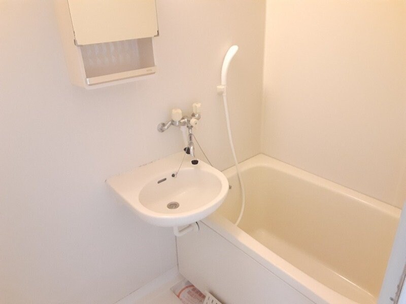 物件内観写真7　(同物件別室参照)