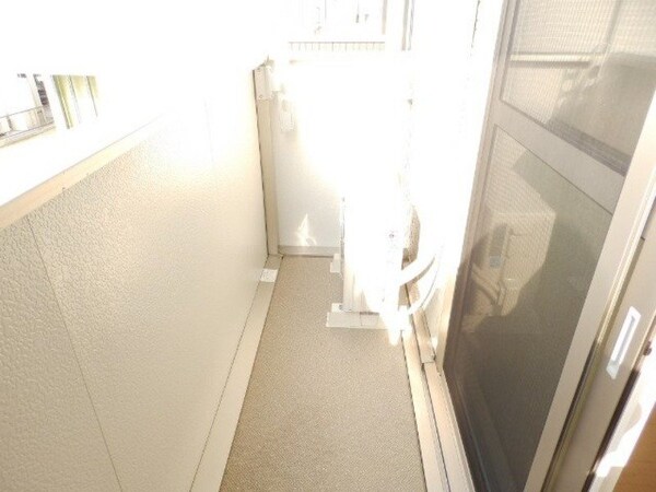 バルコニー(同型参考写真)
