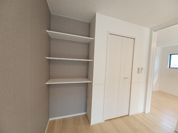 その他(同型参考写真)
