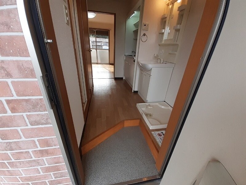 物件内観写真7　(同型別部屋写真)