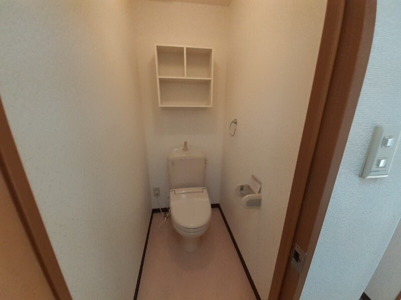 物件内観写真9　(同型別部屋写真)