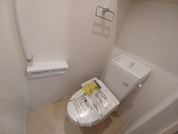 トイレ(同タイプの部屋写真です)