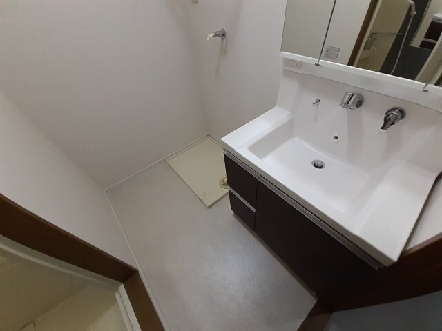 物件内観写真10　(同物件別室画像)