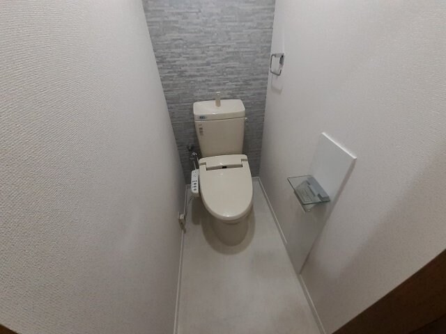 物件内観写真11　(同物件別室画像)