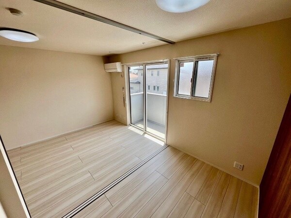 その他部屋・スペース(同物件の別部屋写真です)