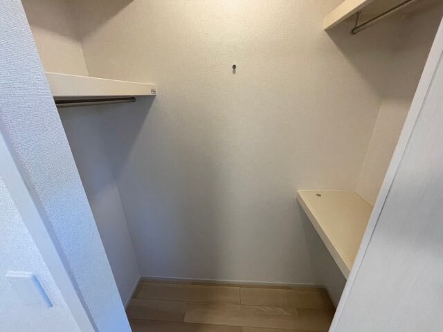 物件内観写真11　(同物件、別部屋の写真です)