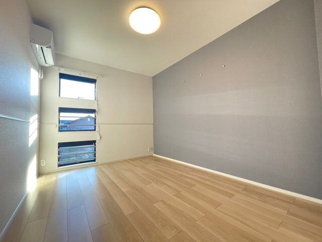 物件内観写真12　(同物件、別部屋の写真です)