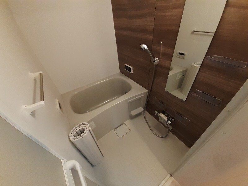 物件内観写真21　(同型参考写真)