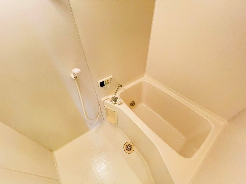 物件内観写真9　(同型参考写真です。)