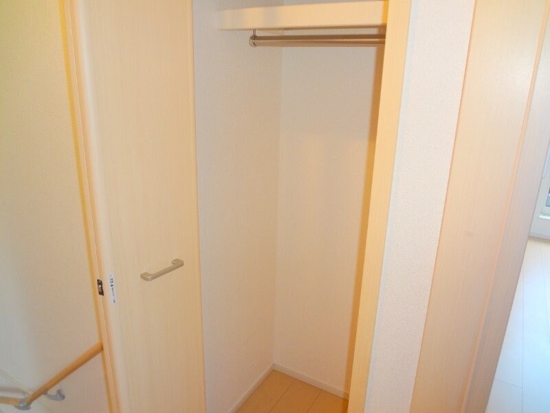 物件内観写真15　(同型物件写真)