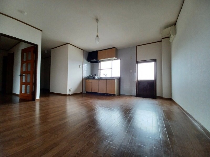 物件内観写真4　(別部屋写真になります。)