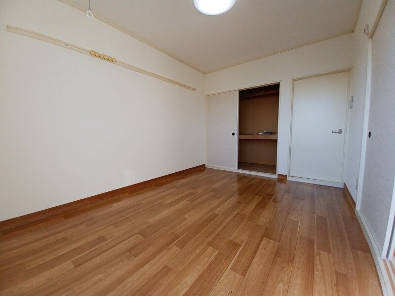 物件内観写真21　(同物件別室画像)