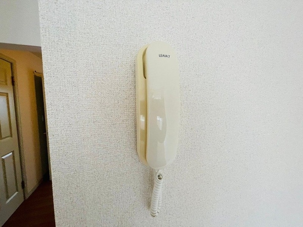 セキュリティ(同物件の同型の別部屋になります。)