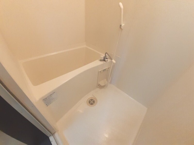 物件内観写真7　(同型別部屋・間取り反転有)