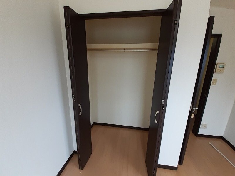 物件内観写真10　(同型別部屋・間取り反転有)