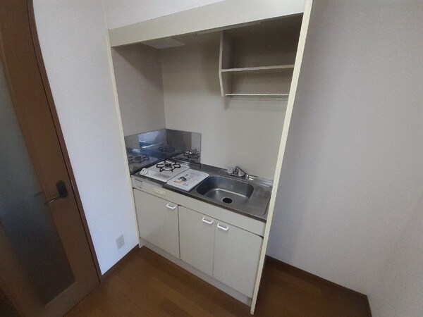キッチン(別部屋参考写真です。)