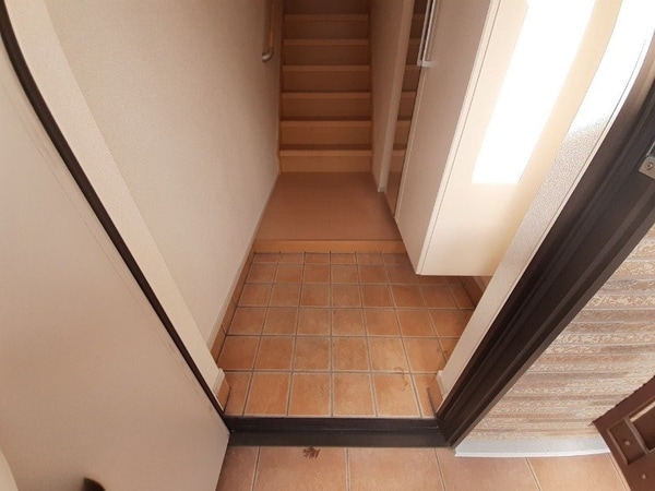 玄関(別部屋同型タイプ)