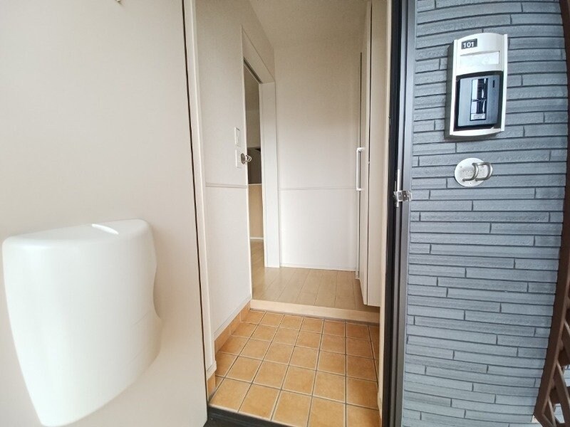 物件内観写真7　(同型反転参考写真)