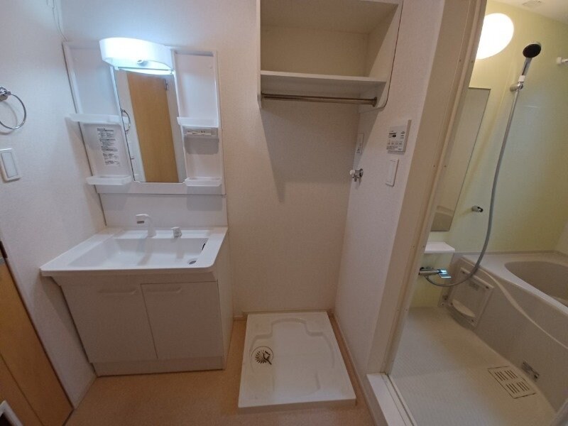 物件内観写真14　(同型反転参考写真)