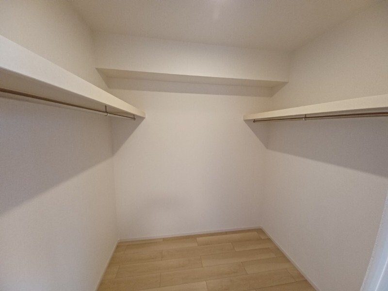 物件内観写真16　(同型別室のお写真です)