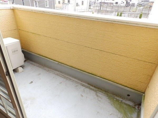 バルコニー(同型写真になります。)