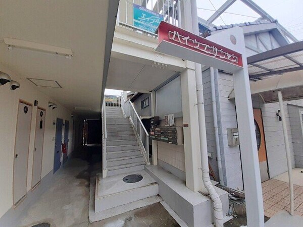 エントランス