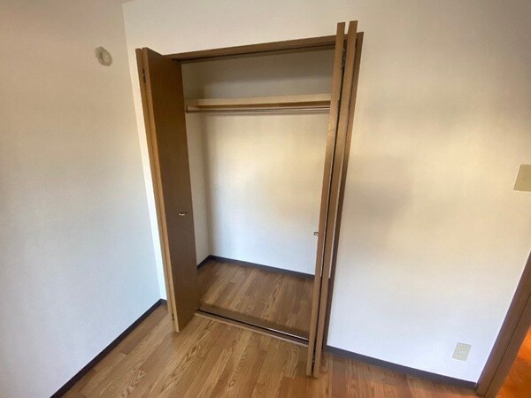 収納(同物件別部屋参考写真です。)