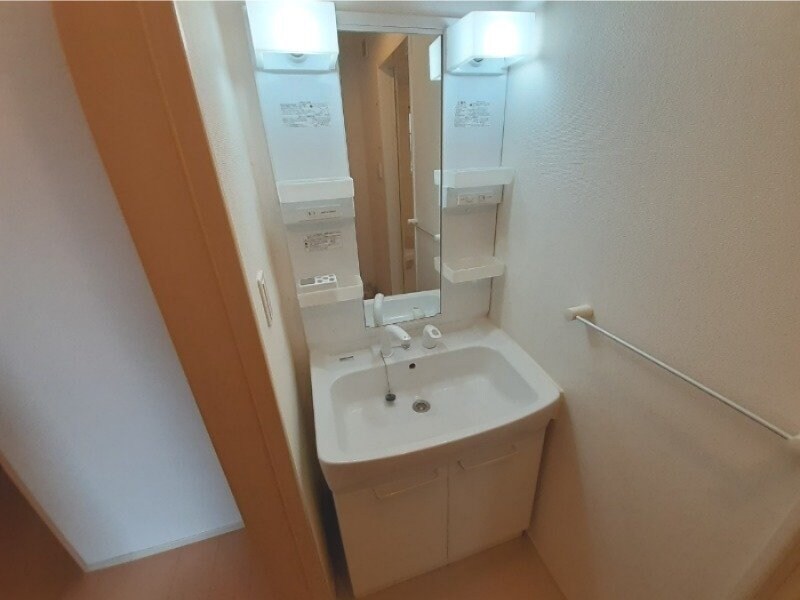 物件内観写真7　(同建物反転タイプです)