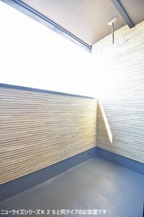 バルコニー(別部屋同タイプ)