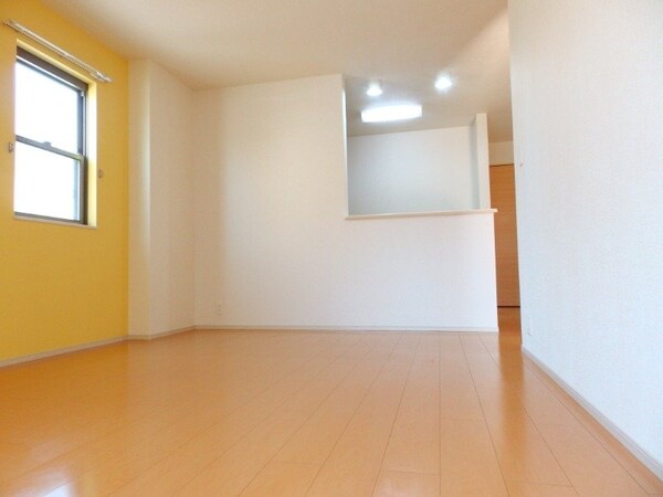 居室・リビング(同型参考写真)