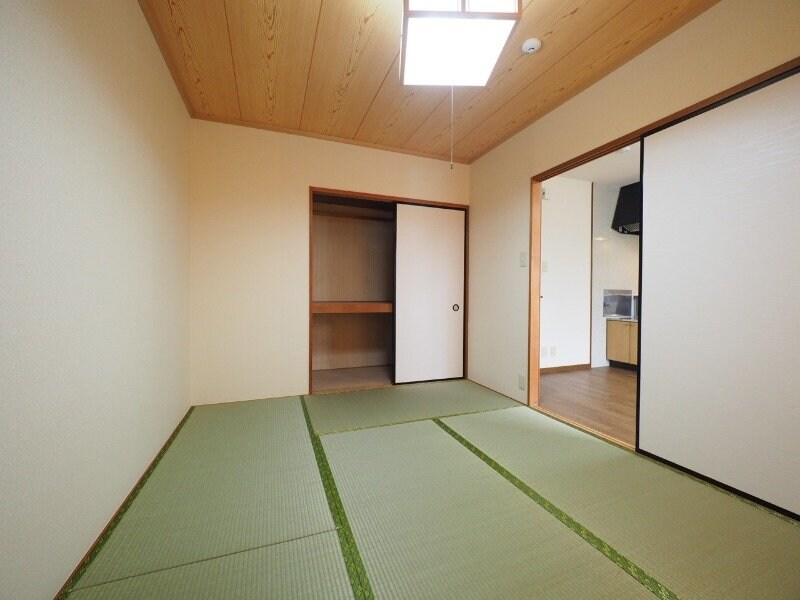 物件内観写真18　(別部屋反転写真です)