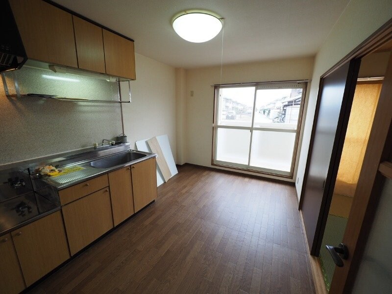 物件内観写真19　(別部屋反転写真です)