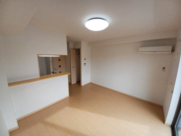 その他部屋・スペース(同型反転写真です。)