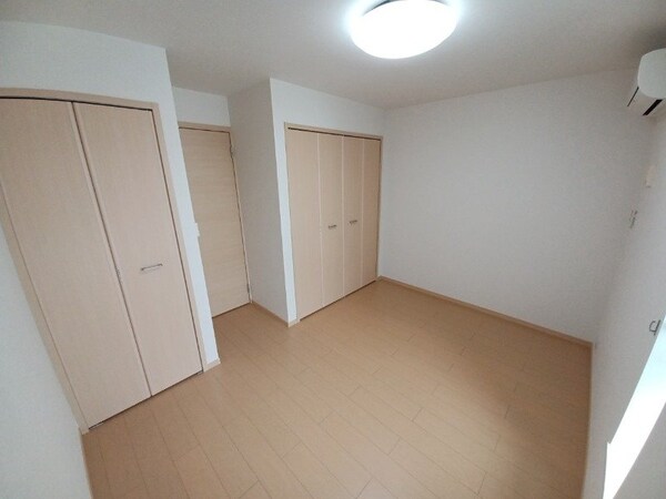 その他部屋・スペース(同型反転写真です。)