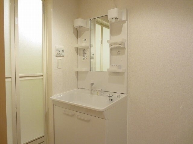 物件内観写真9　(同物件別部屋反転タイプ)