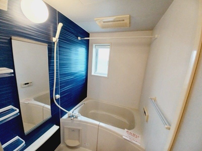 物件内観写真8　(同型参考写真)