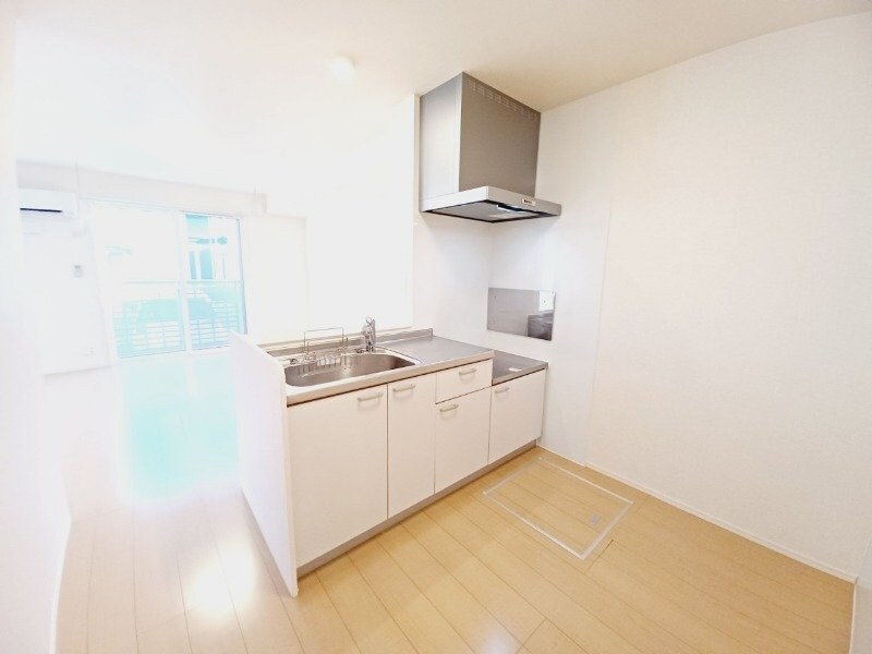 物件内観写真6　(同物件別室反転写真)